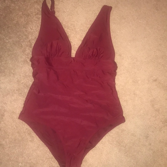 Old Navy Other - Full piece swimsuit